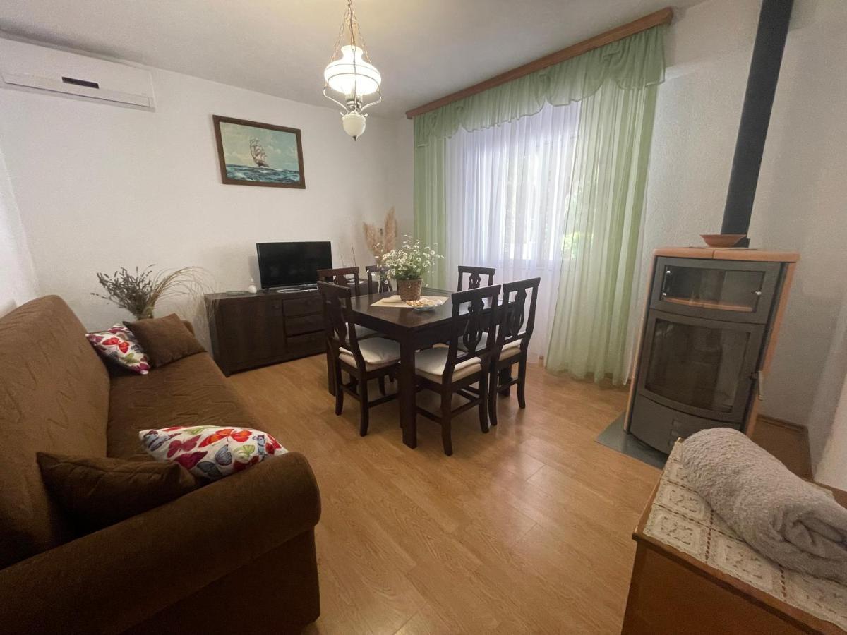 Apartment Benky Pican Exterior photo